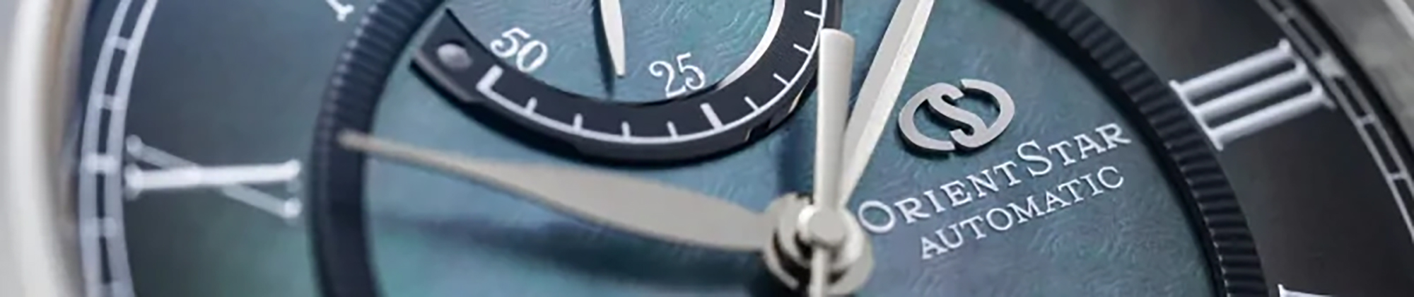 Nowy mechaniczny Orient Star z fazami księżyca o prostym i stylowym wyglądzie