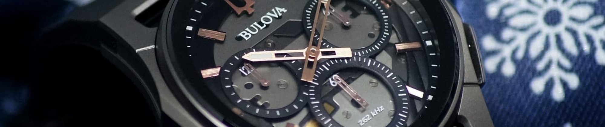Bulova Curv z zakrzywionym mechanizmem