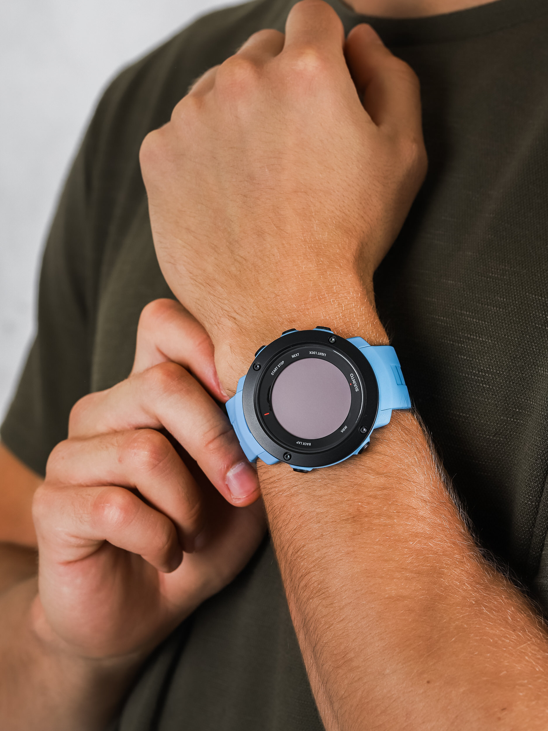Suunto SS021968000 Ambit3 Vertical Blue HR - Zegarek.net